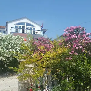  Apartament Oleander In Chorwacja